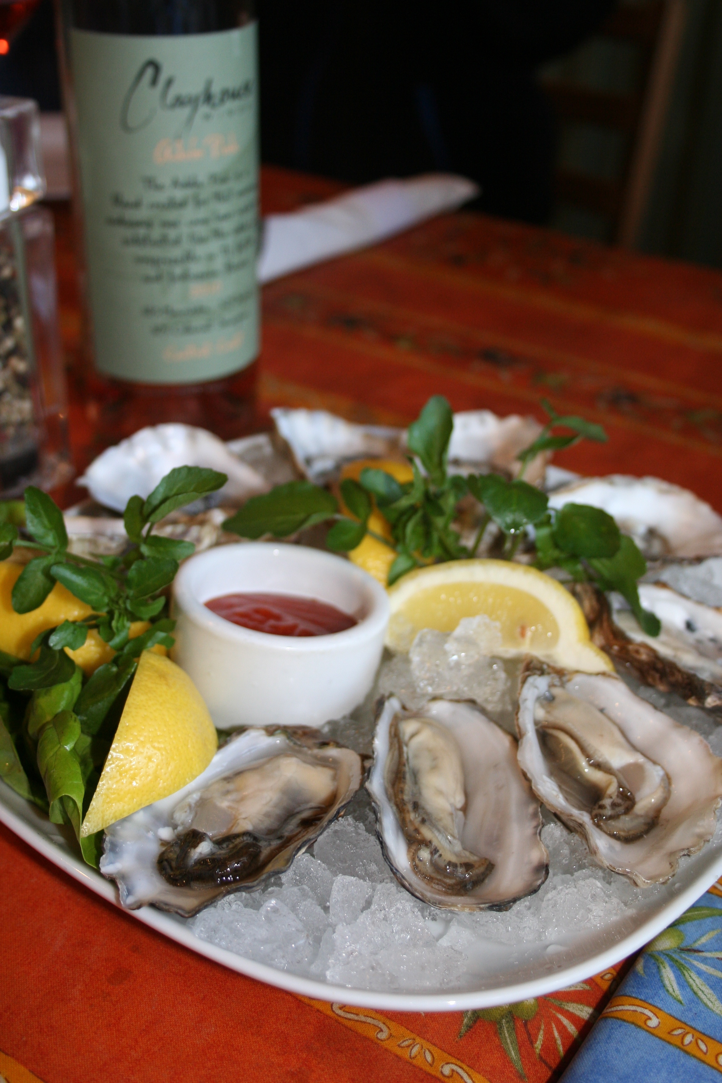 Mouths Water As Frying Pans Sizzle With Oysters Fresh From Willapa Bay